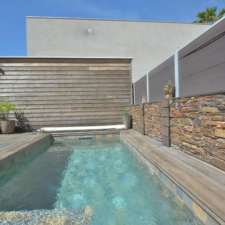 Pensjonat Evasion Aigues-Mortes